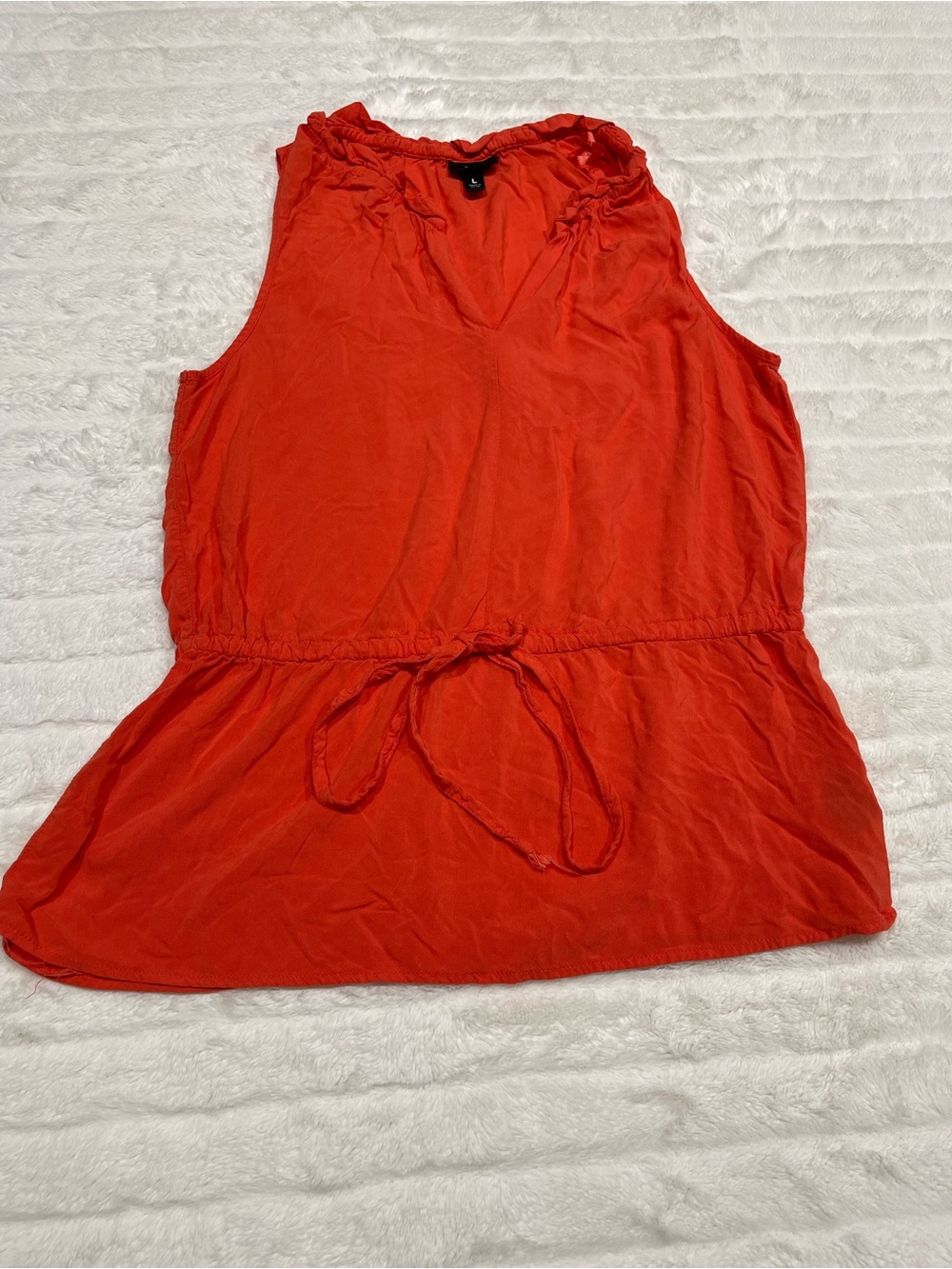 Sleeveless Tie-Waist Women's Top - Red